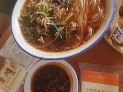 -香麒园·过桥米线·南湖雅宴