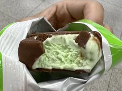 -全家便利店(上海南站站店)