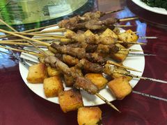 -北京龙庆四季香农家饭庄·灶台鱼·碳烤虹鳟鱼(龙庆峡店)