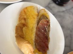 -邢泰记