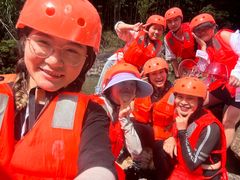 -雅鲁激流探险漂流