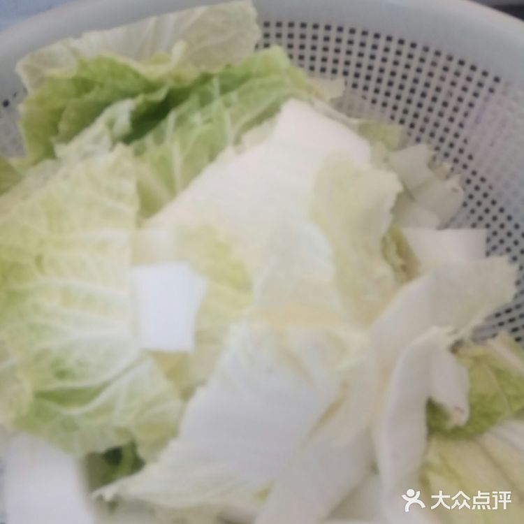 家常小菜，炒白菜，油而不腻，口感好