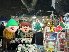 -吴山路夜市