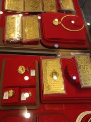 -东方福珠宝( 青岛店)