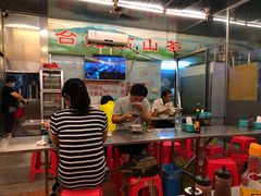 大堂-广场正宗原汁薏米店