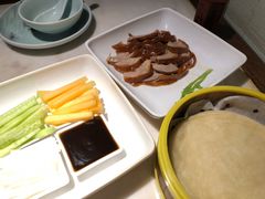-韵秋荷(宝山龙湖天街店)