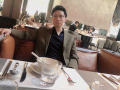 -洛缦音乐餐厅(工业展览馆万象城店)