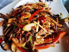 -小厨子私房菜·云南美食店