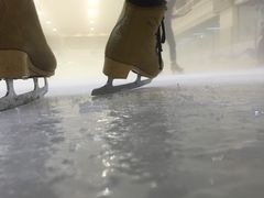 -正佳冰河湾真冰滑冰场