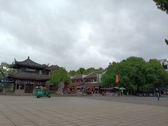 -巴陵广场