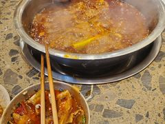 -肖肖酸萝卜鱼火锅(总店)