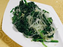 菠菜拌粉丝-春水锅贴·传统鲁菜(大明湖店)