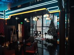 -屋有岛沉浸游戏旗舰店(中山公园店)