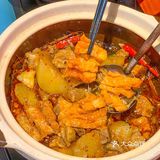 长沙首家湘派牛腩煲港式全蛋伊面🍜巨巨好吃