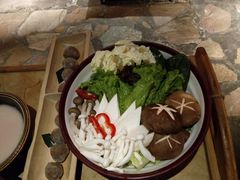 -老牌坊云南鱼豆花火锅(嵩山店)