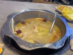 -光头药膳鸡(莱茵小镇店)