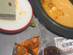 -生活如沸·顺德水牛奶火锅(大学路店)