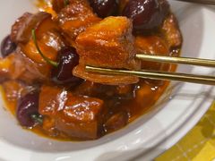 车厘子烧五花肉-甜阿姨·天台花园私房菜(万松园店)