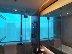 -上海龙之梦万丽酒店