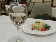 伊贝拉白葡萄酒一杯32元-新侨三宝乐西餐厅(崇文门店)