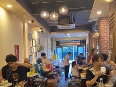 大堂-水碾河刘老大串串香(水碾河路店)