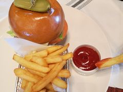 -WOLFGANG PUCK KITCHEN & BAR(迪士尼小镇店)