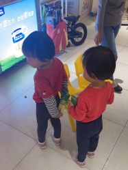-孩子王(静安大融城店)