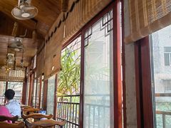 靠窗位-竹庄餐馆·26年店(南昆山景区店)