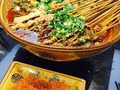 -上上签·冷锅串串(六灌路店)