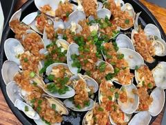 -何师烧烤Pro ·江湖川菜·小龙虾·精酿(太古里旗舰店)