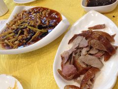 意兆田园-京食源烧鸽子