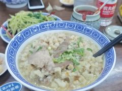 -崇德楼水盆牛羊肉泡馍馆(文艺路店)