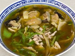 青椒肉丝面加素浇-大时代美食面馆