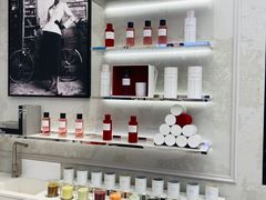 -Dior迪奥(上海世茂广场店)