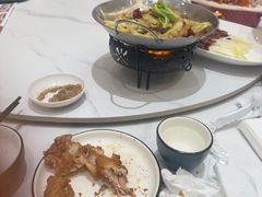 -梅利汴京烤鸭•开封豫菜地标店(东大街店)