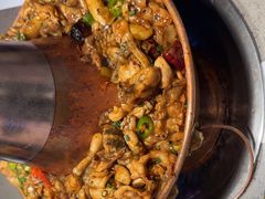 -老佛爷铜炉蛙锅(东门老街店)