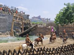 -七彩云南欢乐世界