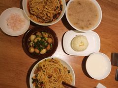 现炒酸辣猪肝面-李与白包子铺(桐梓林店)