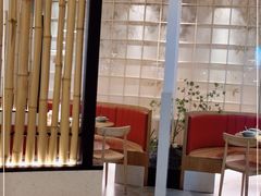 -蜜桃餐厅·伴山(绿宝广场店)