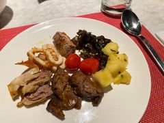 -锦厨国际自助餐厅 · 云端景观 (昆明索菲特大酒店)