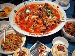 -坛宗剁椒鱼头(河西王府井店)