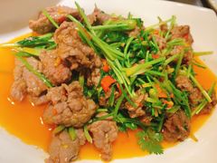 -兔行天下-鸿鹤鲜锅兔(中海国际店)