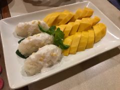 芒果糯米饭-卷心菜和安全套