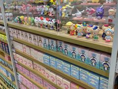 -名创优品(万达广场河东店)