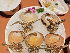 -左庭右院鲜牛肉火锅黑金店(陆家嘴中心店)