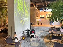 -J Create城市露营咖啡·简餐·宠物(上海动物园店)