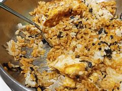 -山野的朋友露营炭火烤肉