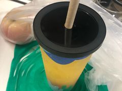 -星巴克(北新泾店)
