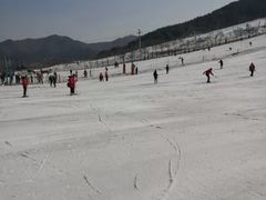 -辽阳弓长岭温泉滑雪场