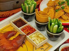 -闯关东东北农家菜(崂山石老人店)
